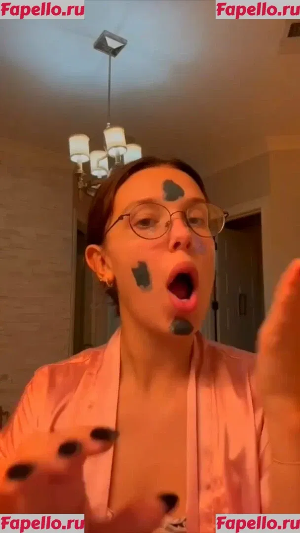 Millie Bobby Brown Onlyfans Photo Gallery 
