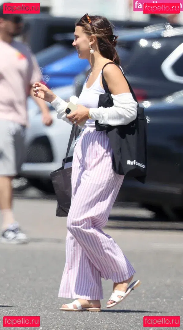 Millie Bobby Brown Onlyfans Photo Gallery 