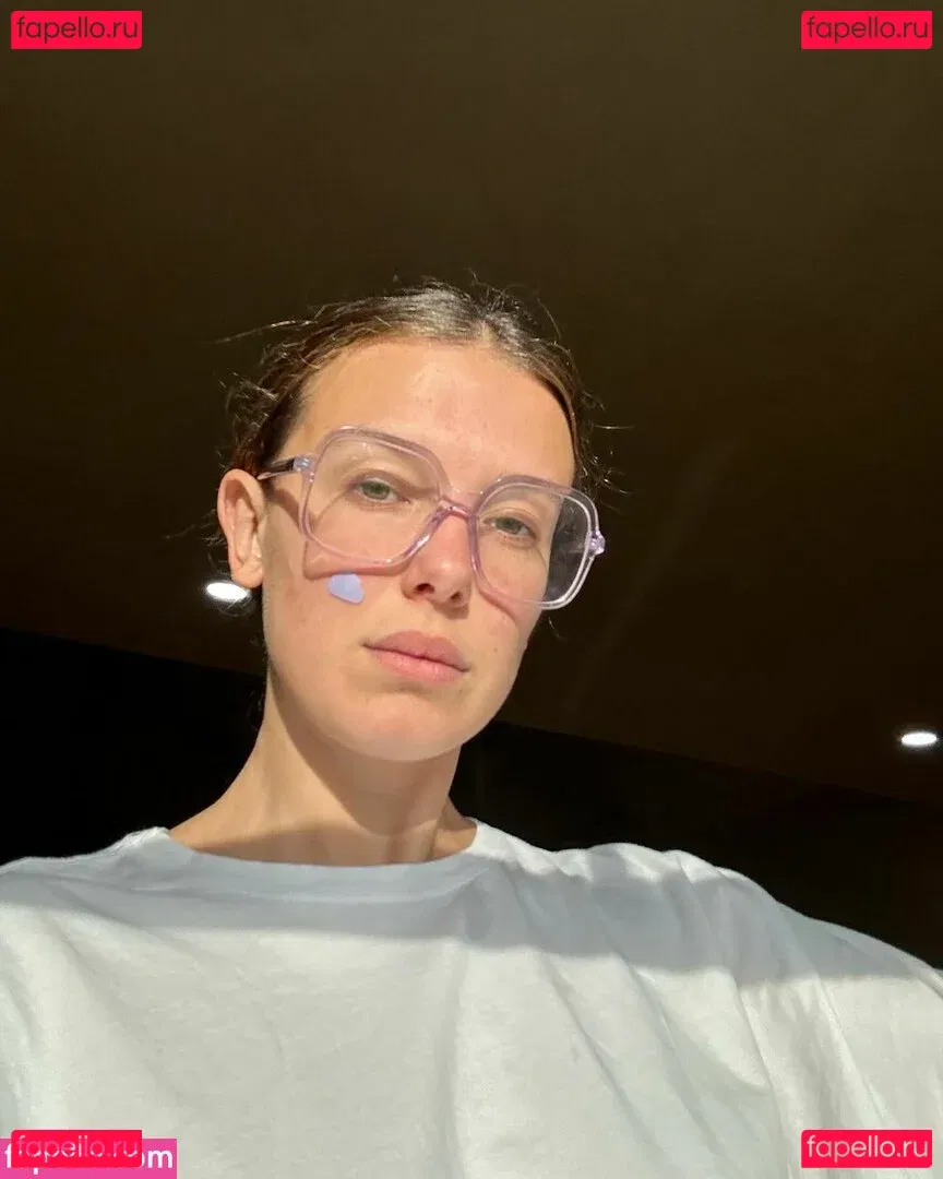 Millie Bobby Brown Onlyfans Photo Gallery 