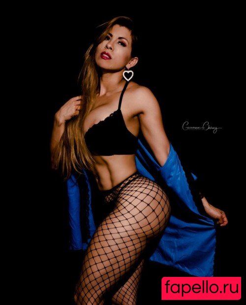 Cynthia Arana Onlyfans Photo Gallery 
