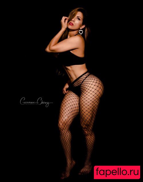 Cynthia Arana Onlyfans Photo Gallery 