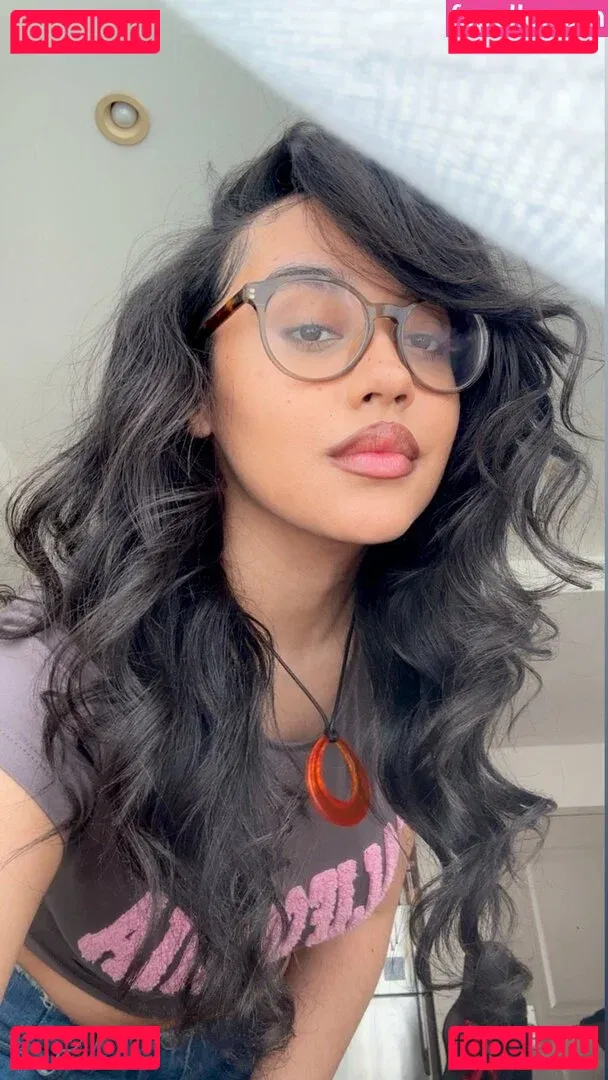 itsqueennovaa Onlyfans Photo Gallery 