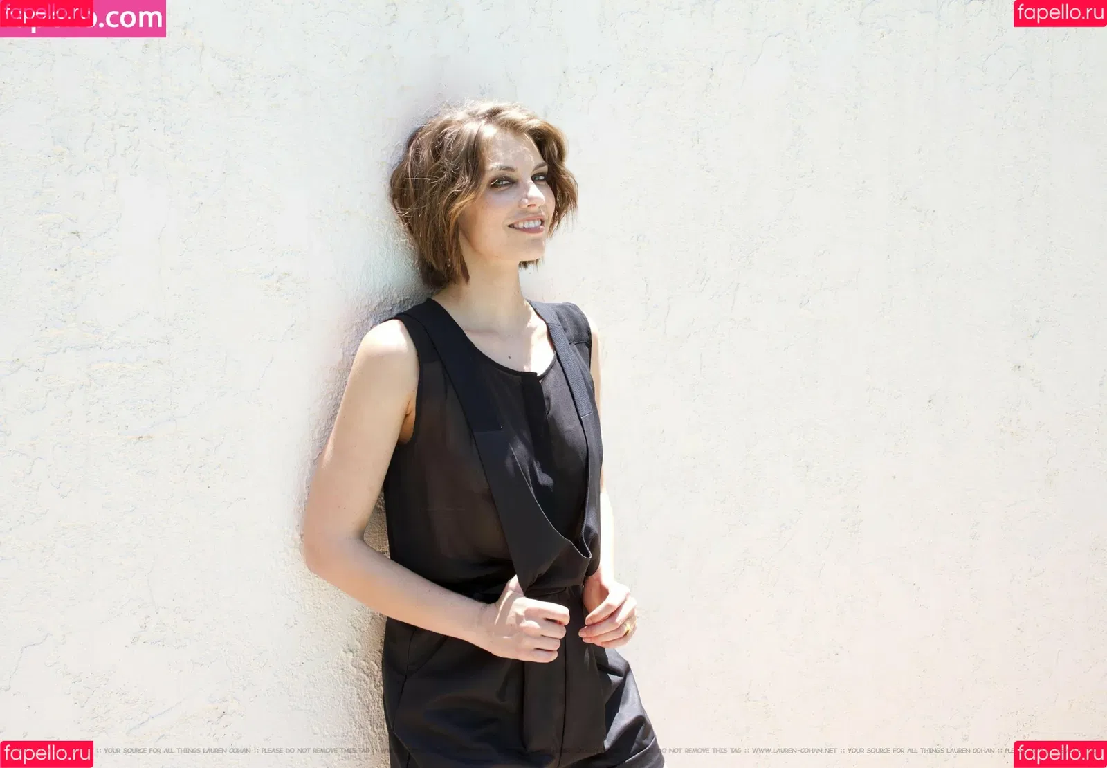 Lauren Cohan Onlyfans Photo Gallery 