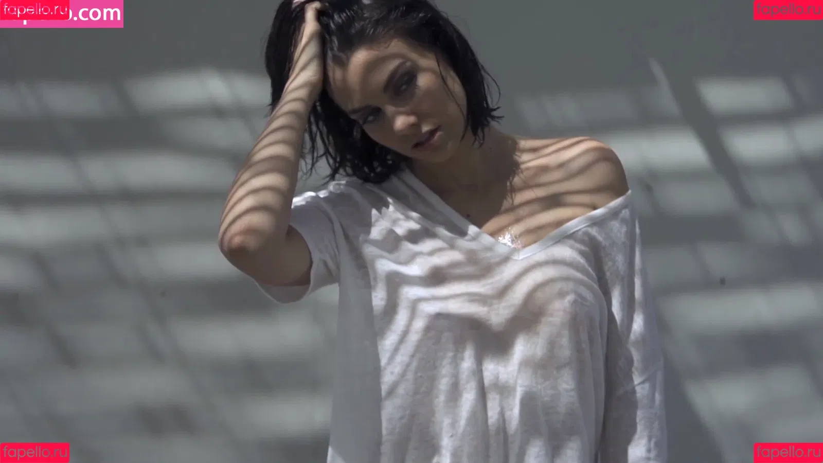 Lauren Cohan Onlyfans Photo Gallery 