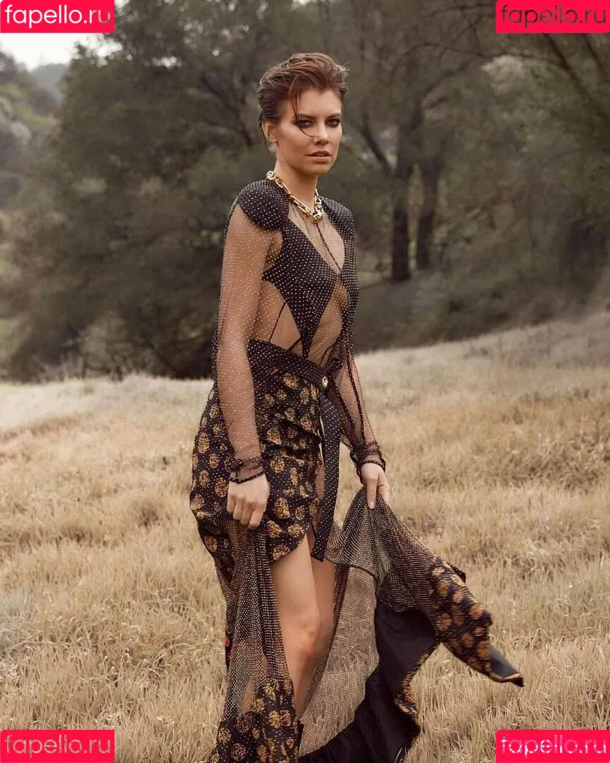 Lauren Cohan Onlyfans Photo Gallery 