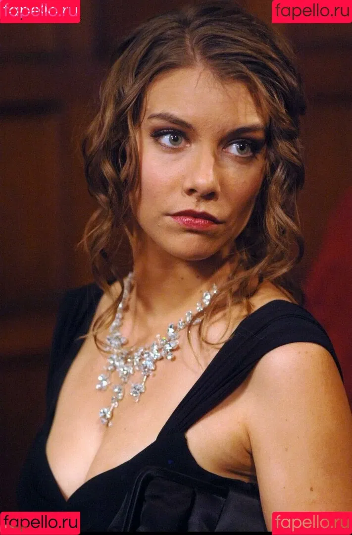 Lauren Cohan Onlyfans Photo Gallery 