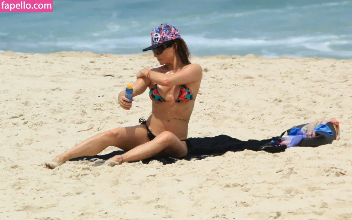 Rita Guedes Onlyfans Photo Gallery 