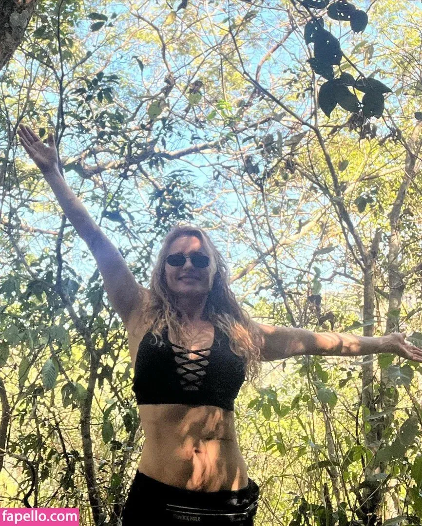 Rita Guedes Onlyfans Photo Gallery 