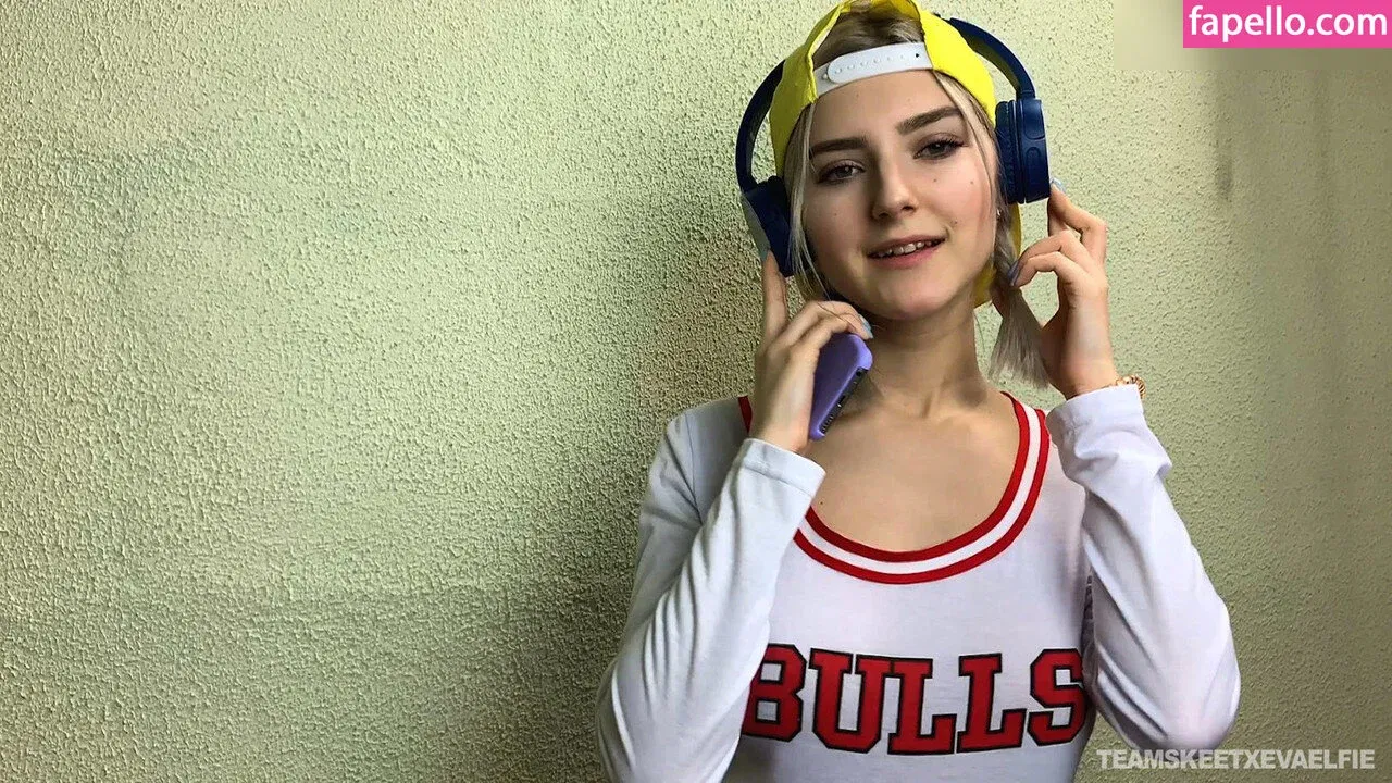 Eva Elfie Onlyfans Photo Gallery 