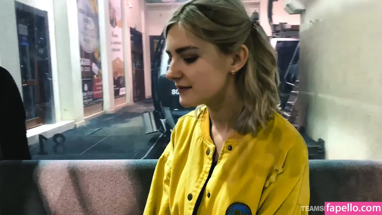 Eva Elfie Onlyfans Photo Gallery 