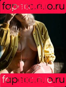 Eva Elfie Onlyfans Photo Gallery 