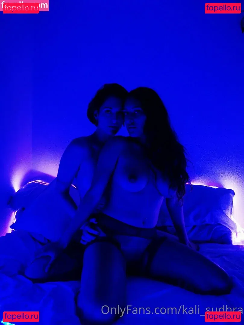 Kali Sudhra Onlyfans Photo Gallery 