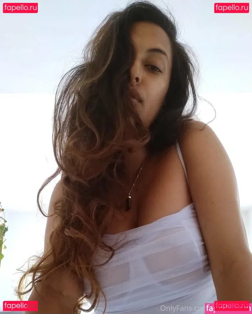 Kali Sudhra Onlyfans Photo Gallery 