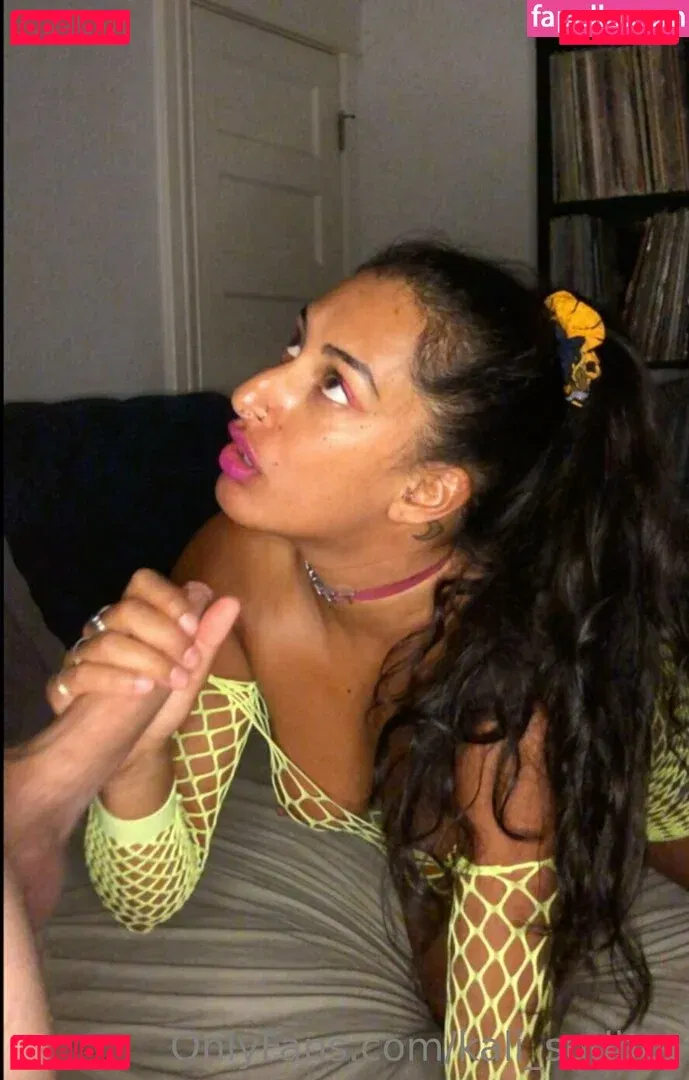 Kali Sudhra Onlyfans Photo Gallery 