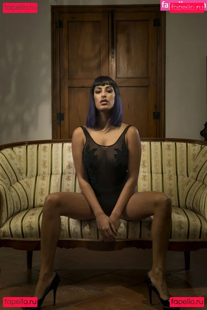 Kali Sudhra Onlyfans Photo Gallery 