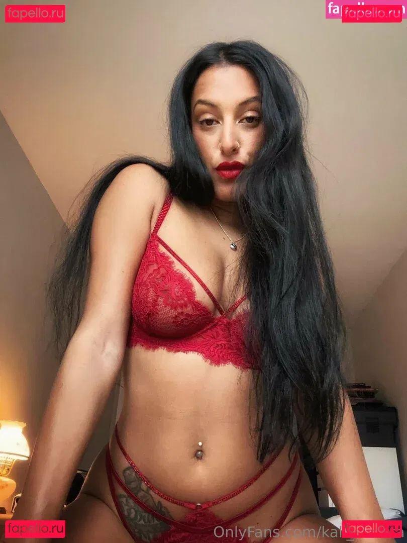 Kali Sudhra Onlyfans Photo Gallery 