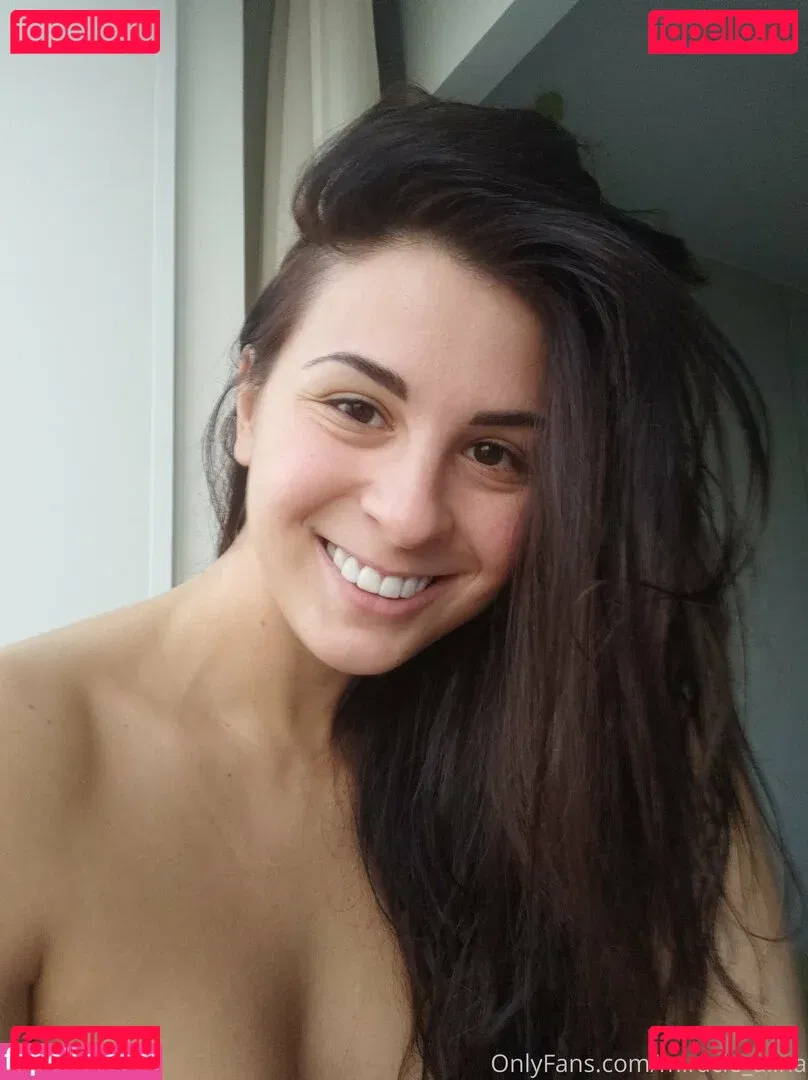 malinkasv Onlyfans Photo Gallery 