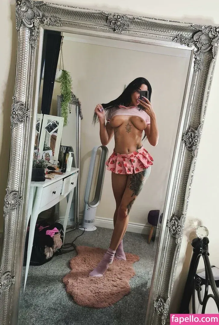 Goddess Nikita Onlyfans Photo Gallery 