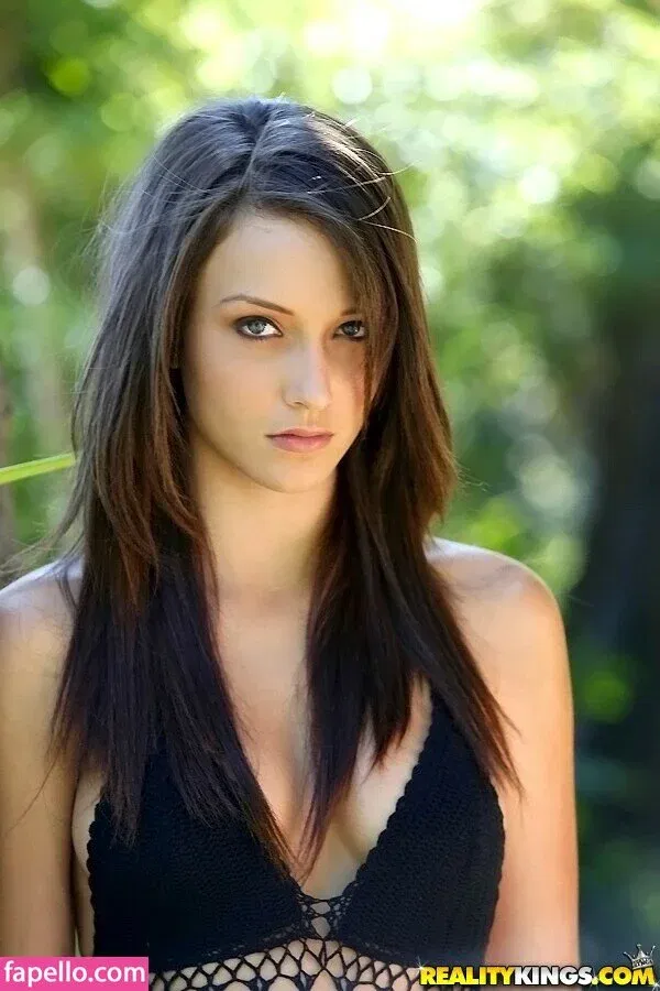 Malena Morgan Onlyfans Photo Gallery 