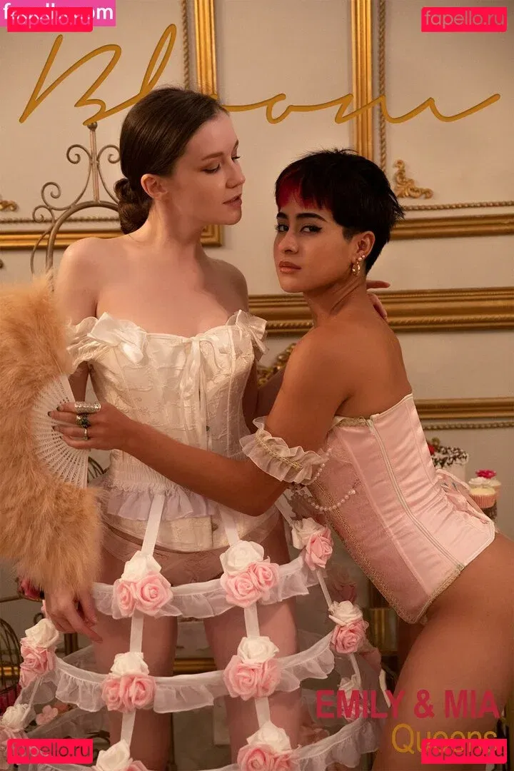 TheEmilyBloom Onlyfans Photo Gallery 