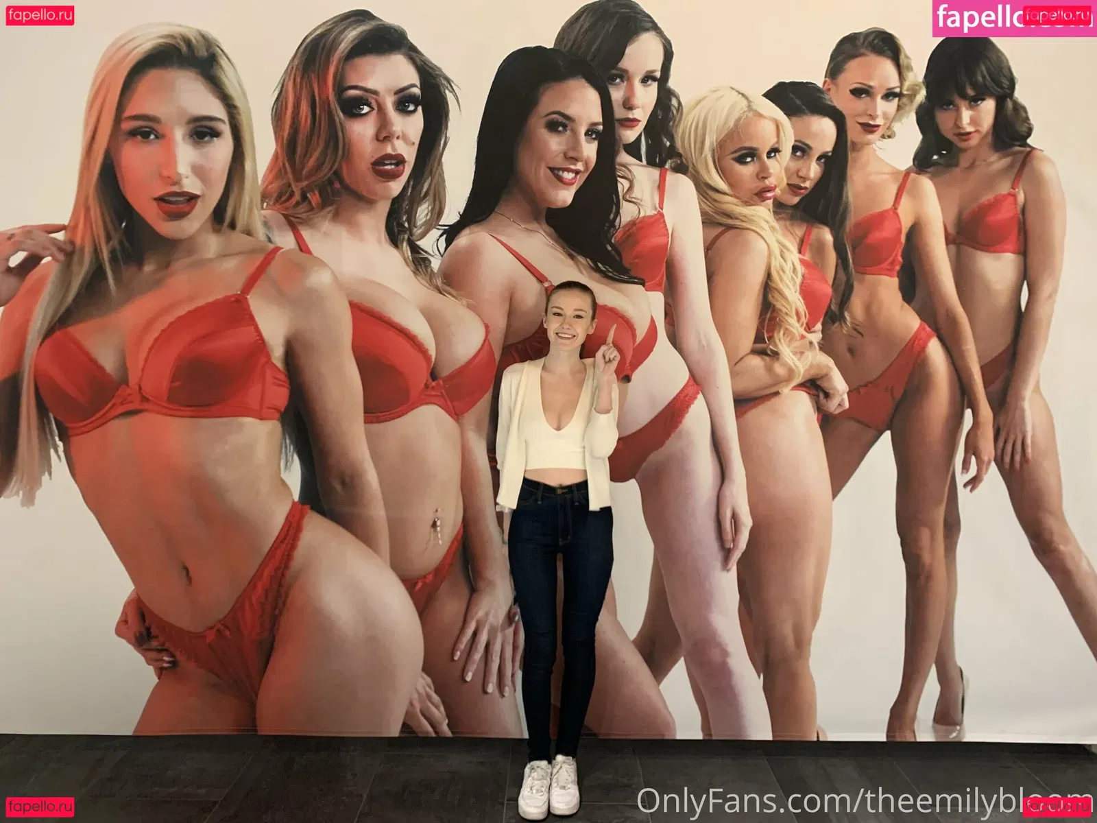 TheEmilyBloom Onlyfans Photo Gallery 