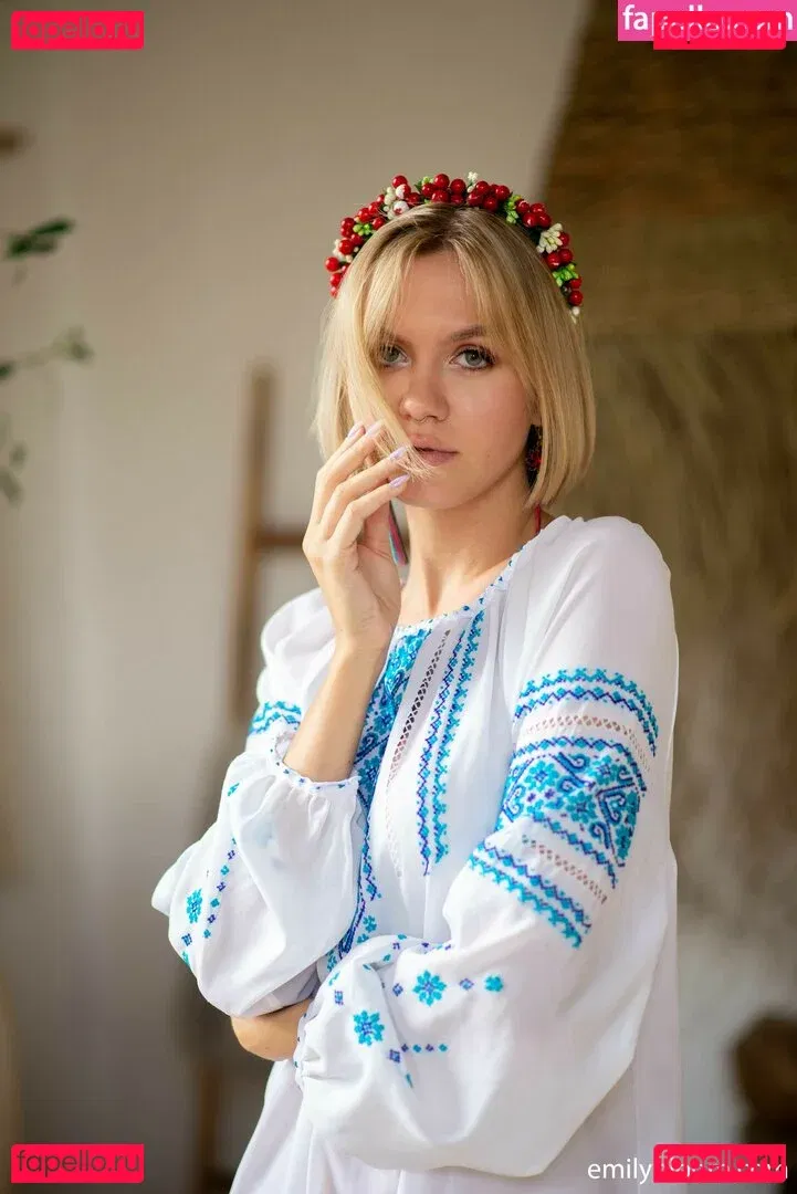 TheEmilyBloom Onlyfans Photo Gallery 