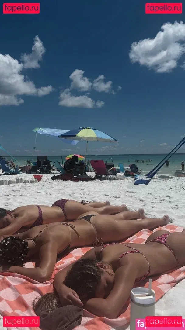 Hopie Schlenker Onlyfans Photo Gallery 