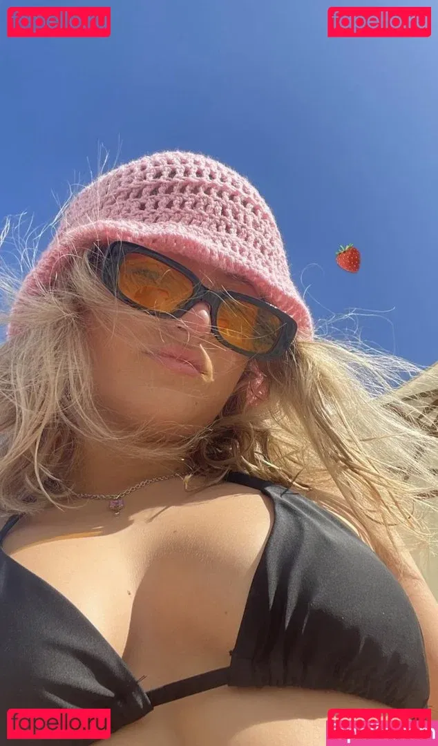 Daisy Campbell Onlyfans Photo Gallery 