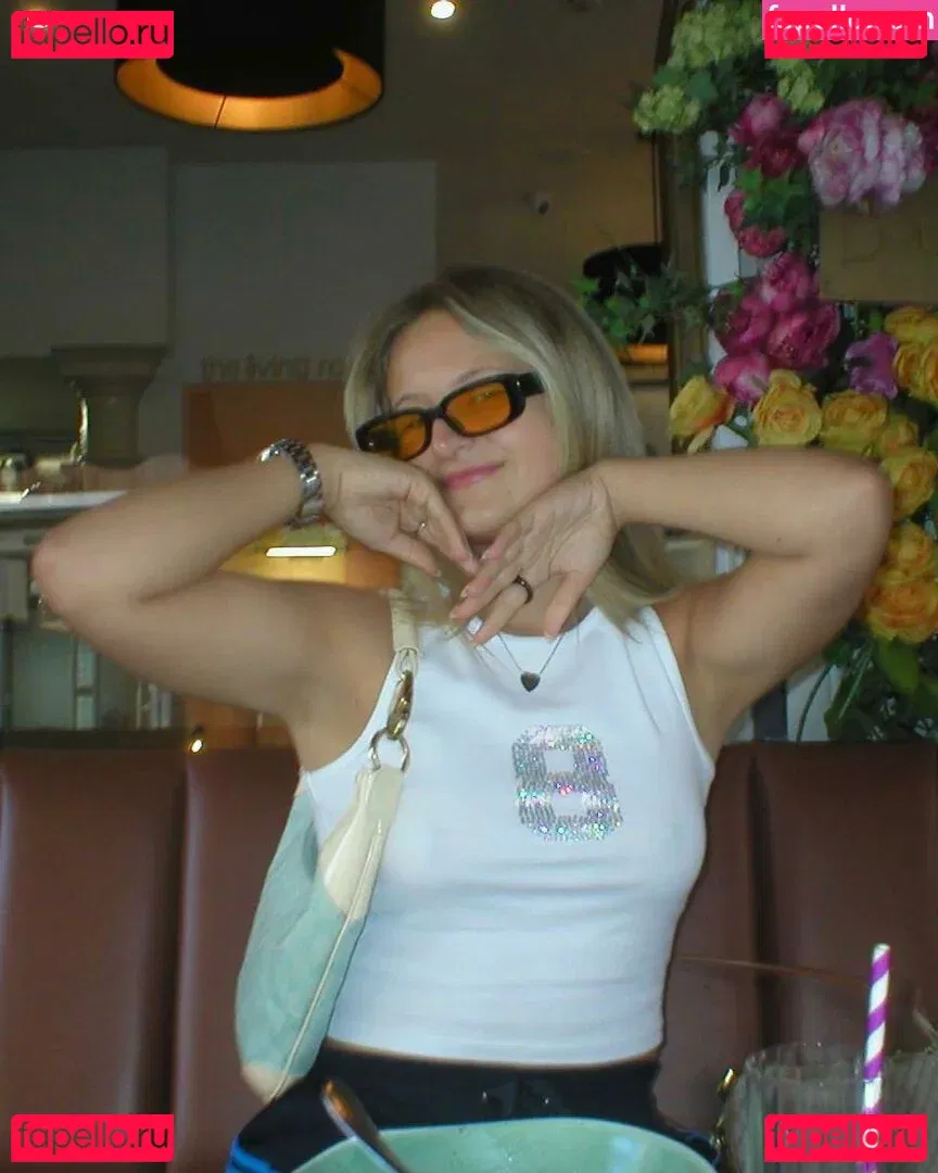 Daisy Campbell Onlyfans Photo Gallery 