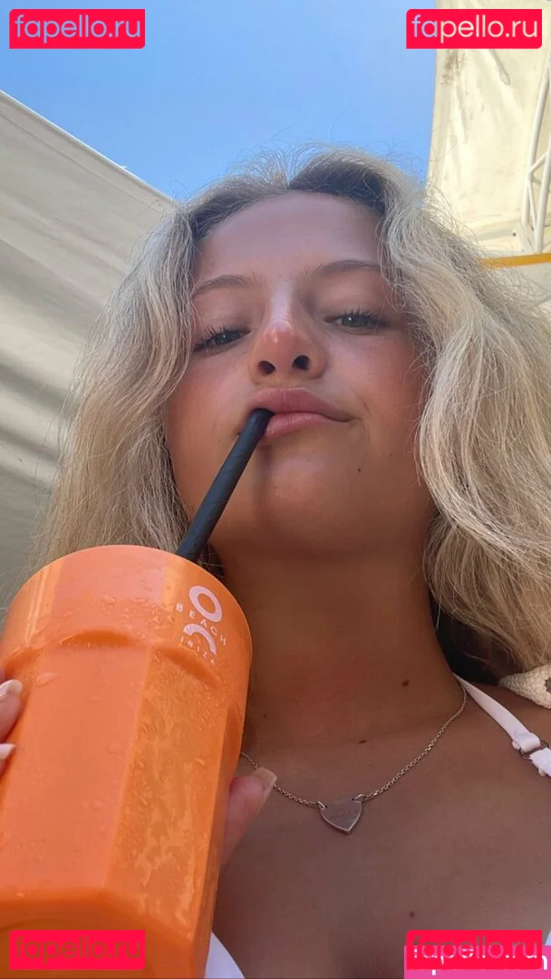 Daisy Campbell Onlyfans Photo Gallery 