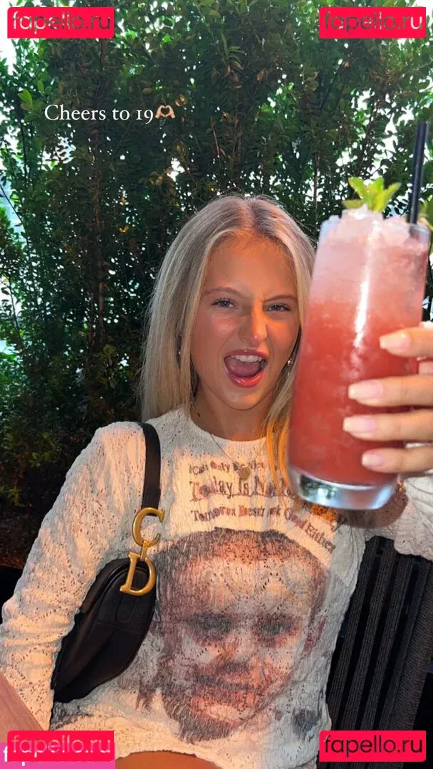 Daisy Campbell Onlyfans Photo Gallery 