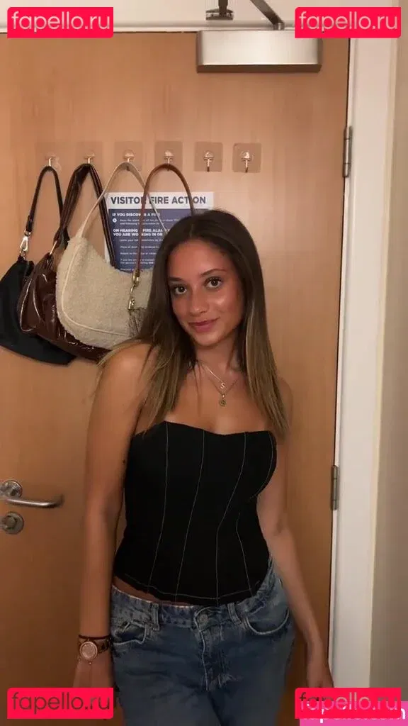 Daisy Campbell Onlyfans Photo Gallery 