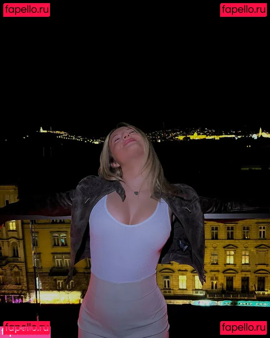 Daisy Campbell Onlyfans Photo Gallery 