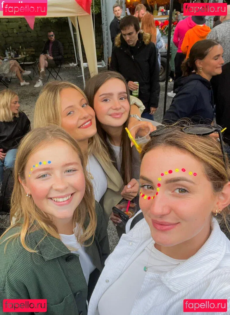 Daisy Campbell Onlyfans Photo Gallery 