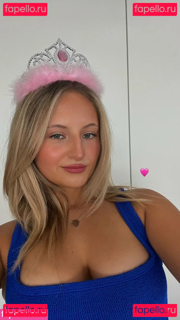 Daisy Campbell Onlyfans Photo Gallery 