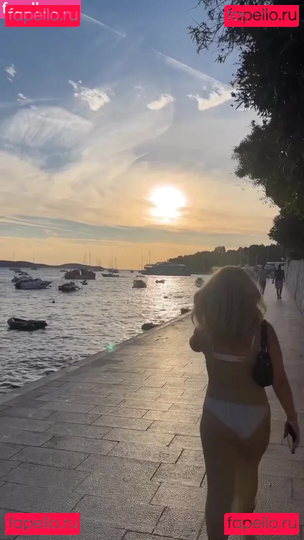 Daisy Campbell Onlyfans Photo Gallery 