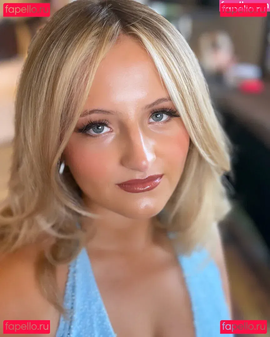 Daisy Campbell Onlyfans Photo Gallery 