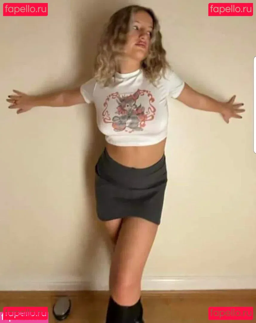 Daisy Campbell Onlyfans Photo Gallery 