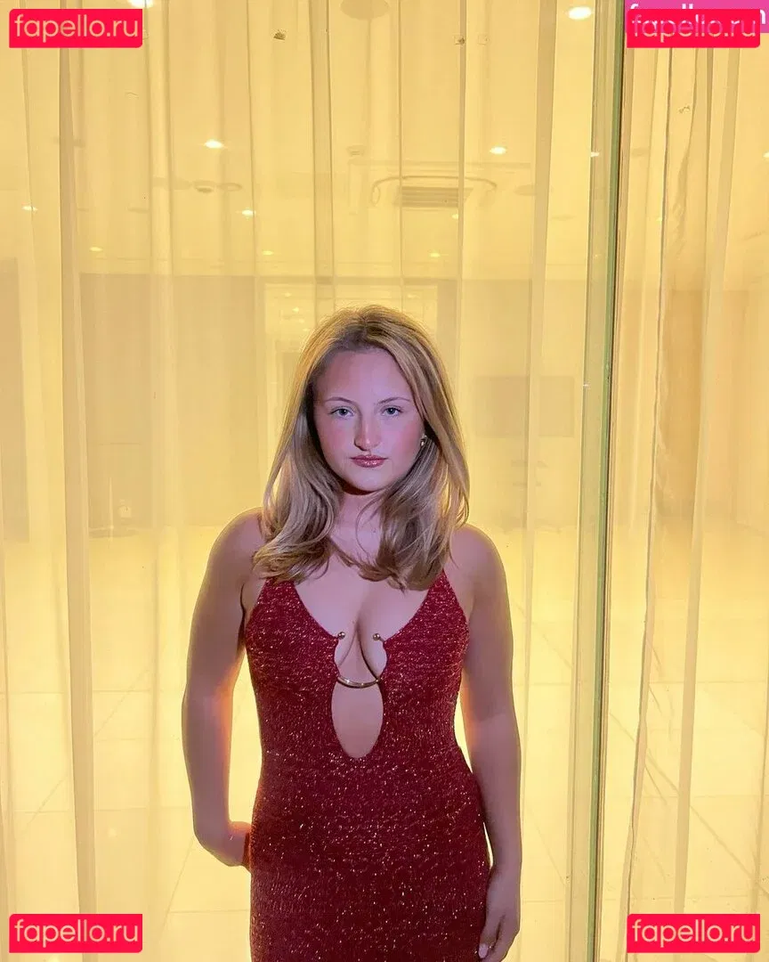 Daisy Campbell Onlyfans Photo Gallery 