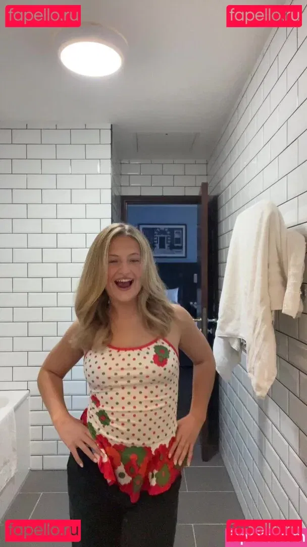 Daisy Campbell Onlyfans Photo Gallery 