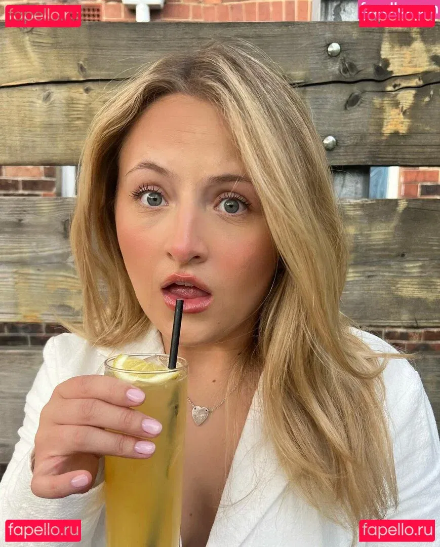 Daisy Campbell Onlyfans Photo Gallery 