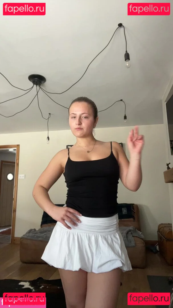 Daisy Campbell Onlyfans Photo Gallery 