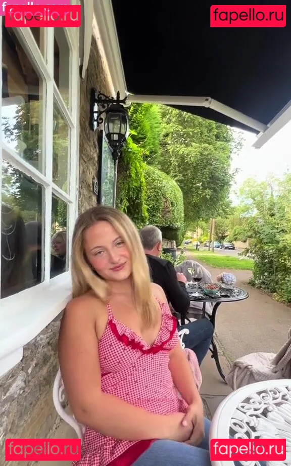 Daisy Campbell Onlyfans Photo Gallery 