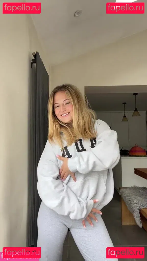 Daisy Campbell Onlyfans Photo Gallery 