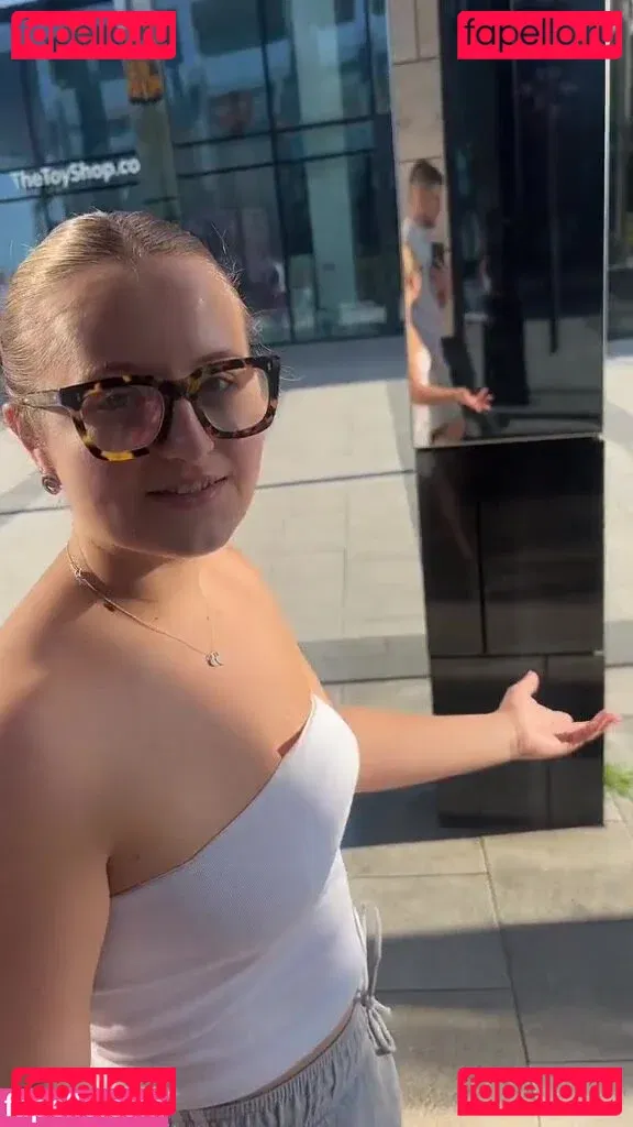 Daisy Campbell Onlyfans Photo Gallery 