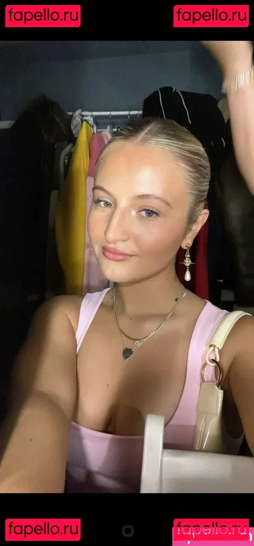 Daisy Campbell Onlyfans Photo Gallery 