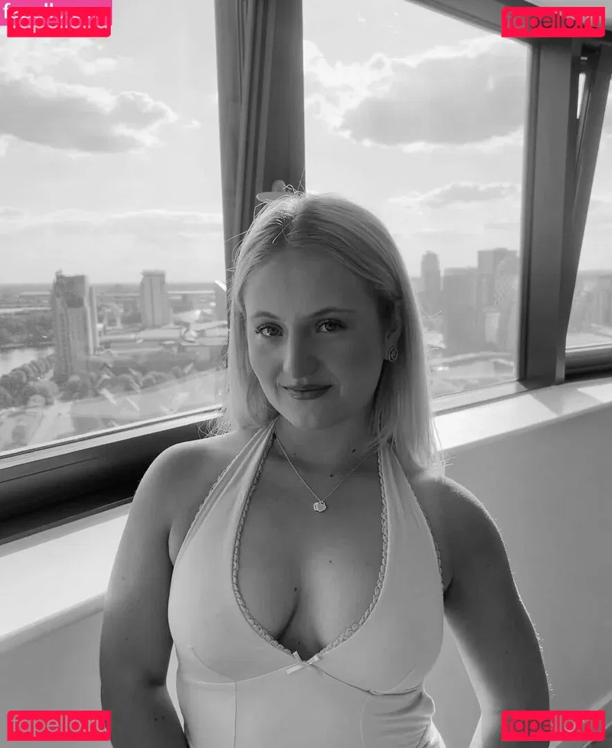 Daisy Campbell Onlyfans Photo Gallery 