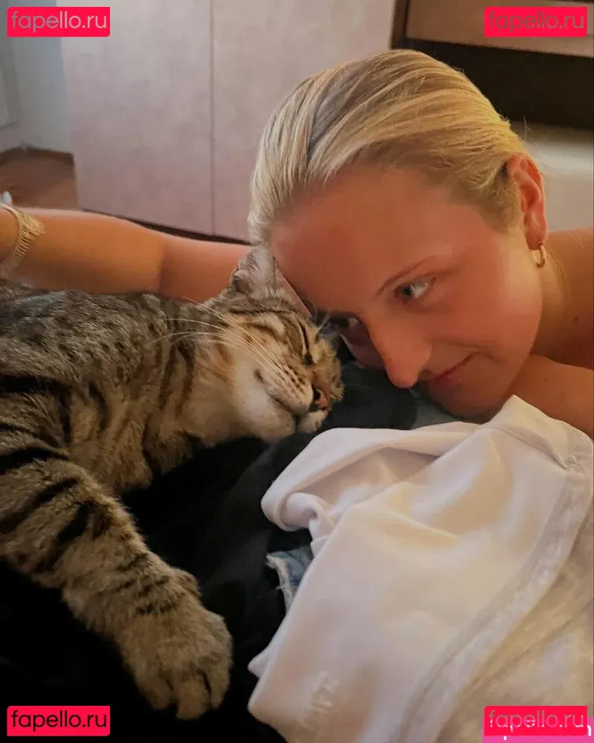 Daisy Campbell Onlyfans Photo Gallery 