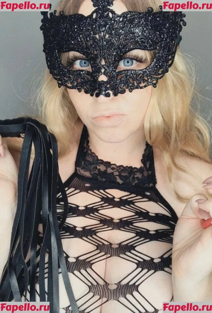 amy-yasmine Onlyfans Photo Gallery 