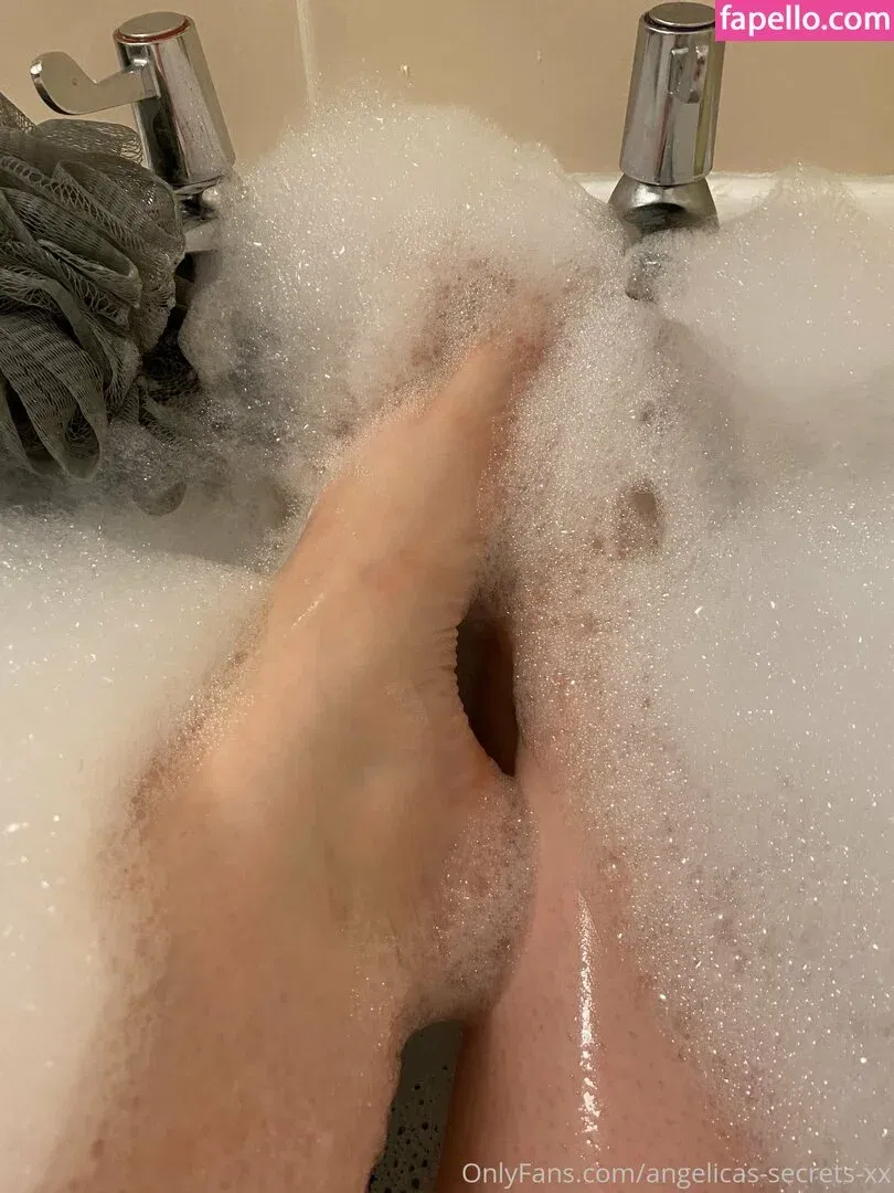 amy-yasmine Onlyfans Photo Gallery 